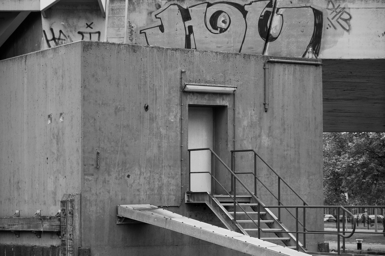 赫兹实名账号:实名认证账号与电子商务的关系