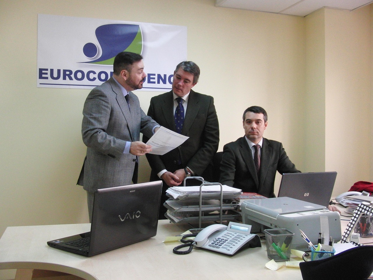 切肤之痛：技术支持辅助越过直播行业疲态心酸